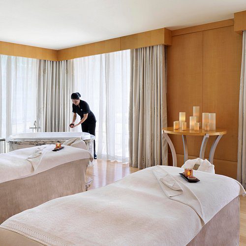 couple-treatment-room Russian Spa In Patel Nagar